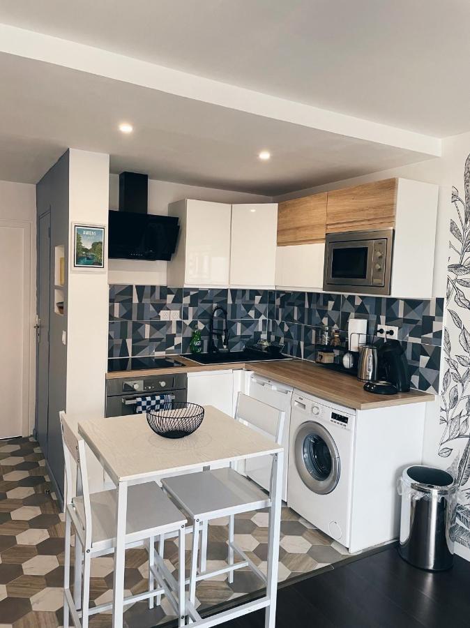 New: Appartement Tout Confort + Parking Gratuit Amiens Eksteriør bilde